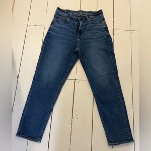 American Eagle Mom Jeans